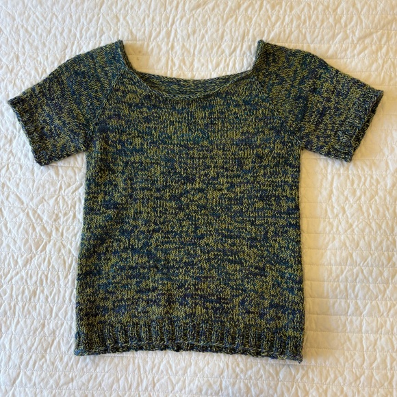 Knit T-Shirt Style Top - Picture 3 of 7